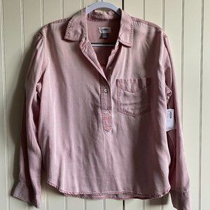 NWT Old Navy Pink Quarter Button Up Top
